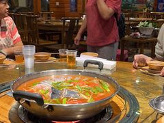 -亮欢寨酸汤鱼(沙冲路店)