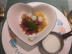 -蜜桃花开·中西融合菜E&W(南长街店)