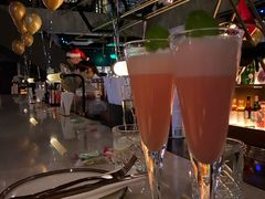 -The ROOF (通盈中心店)