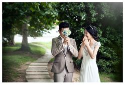 -都市丽人婚纱摄影