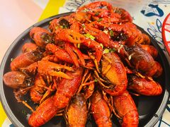 -松哥油焖大虾.小龙虾.黑鸭煲(海岸城店)