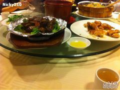 -围龙屋客家食府(福田店)