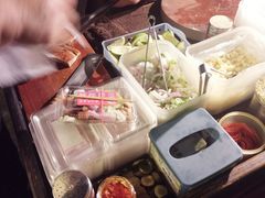 -原住民美食石板烤肉山猪肉