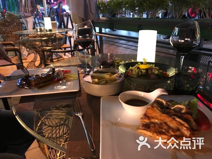 深圳雨花西餐厅图片