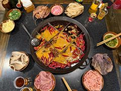 -彭三老火锅(枣子岚垭正街店)