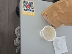 -麦当劳(上海虹桥站30B检票口楼上)