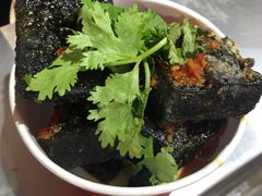 长沙臭豆腐-黑色经典臭豆腐·湖南特产(步行街店)
