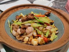 -吕氏焗小鲜•花园餐厅(八大关店)