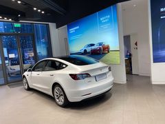 -TESLA 特斯拉(上海太古汇体验店)