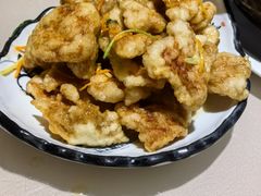 -老码头黑皮肘子锅包肉(赣水路店)