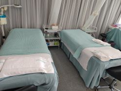 -YooMee优美智能科技美肤机构