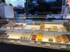 面包甜点陈列柜-马克西姆餐厅(崇文门店)