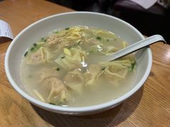 鲜肉小馄饨-东泰祥生煎馆(重庆北路店)