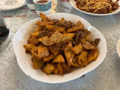 干煸馕炒肉-汗腾格里·风味餐厅(新疆驻京办店)