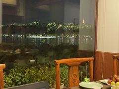 -湖畔居茶楼(湖滨店)