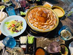 -三人行骨头王火锅(长寿店)