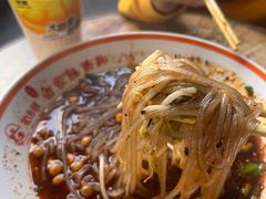 -钟方模白家肥肠粉(春熙店)