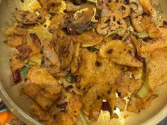 -川流不息·地道川菜·小龙虾(松东路店)