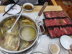 -田村·酸汤鲜牦牛肉火锅(布达拉宫广场店)