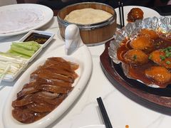 -梅利汴京烤鸭•开封豫菜地标店(东大街店)