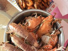 -三亚新鸿港水果一级批发市场