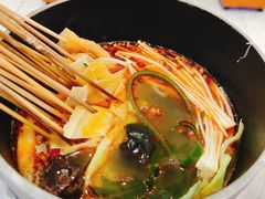 -鑫源碟串串香(后卫寨店)