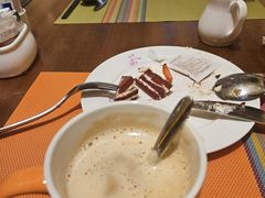 -岷山饭店-芝芝自助餐厅