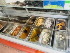 自助取餐区-洋洋冰粉