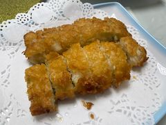 脆皮墨鱼饼-惠爱餐厅