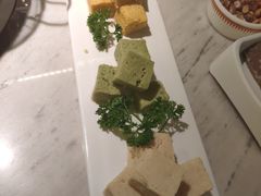 -左庭右院鲜牛肉火锅(浦江欢乐颂店)