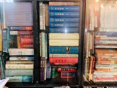 -钟书阁(松江泰晤士小镇店)