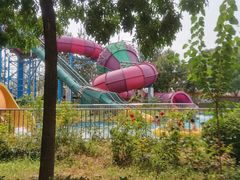 -欢乐水魔方水世界