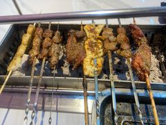 -胡记烧烤(黄山新村总店)