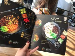-俏湘私房菜(国贸店)