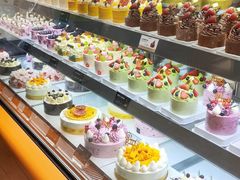 -罗森尼娜(德思勤店)