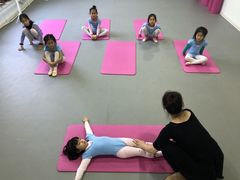 -一芳舞蹈
