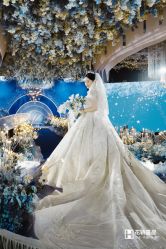 -花轿喜屋婚礼策划