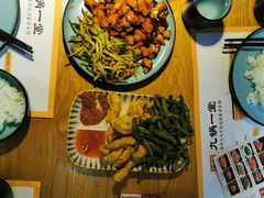 -九锅一堂酸菜鱼(学府凯德店)