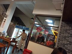 -禾诗夜市大饼油条(松江店)