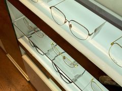 -LensCrafters亮视点·OAKLEY精选(静安嘉里中心店)