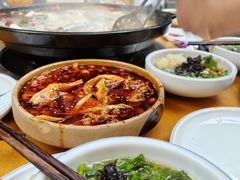 -小饕荟雅安贡椒鱼鲜馆(广福桥店)