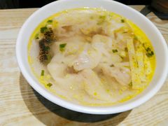 鸡汤馄饨-鸡鸣汤包(复地活力广场店)