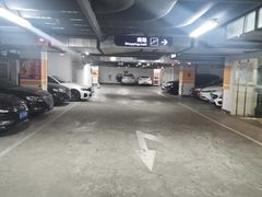 -中信泰富万达广场·停车场