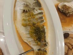 -万龙洲海鲜(大兴绿地缤纷城店)