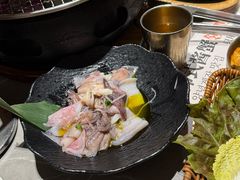 -草家酱蟹炭火烤肉店(珲春南路一店)