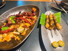 -Ameigo梅果·云贵川bistro(长宁来福士店)