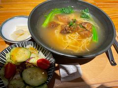 红烧牛腩面-中信理想家漫食(白云国际机场T2航站楼店)