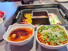 -洞子口重庆鲜货火锅(楚翘城旗舰店)