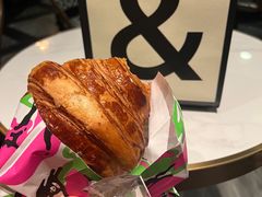 -BUTTERFUL&CREAMOROUS 黄油与面包(万象城店)