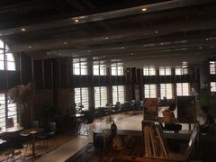 -光海书局(南京东路第一百货店)